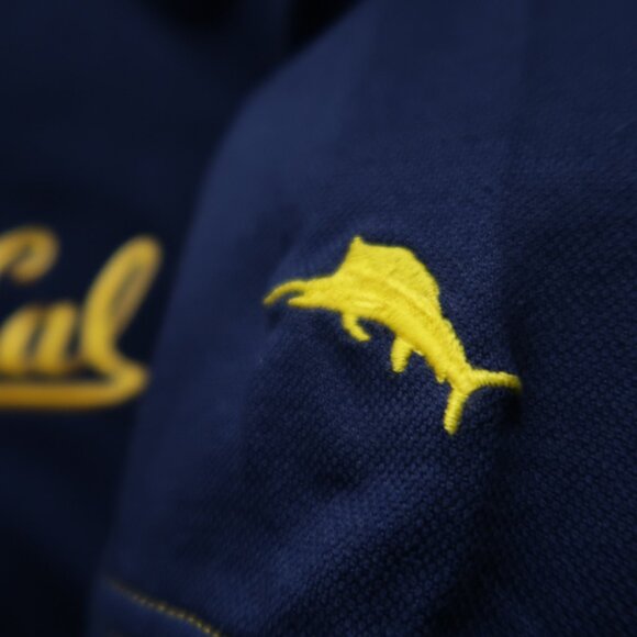 Cal Bears Tommy Bahama Kingdom Blue Clubhouse Alumni Polo (M) NEW!!! 🏈 - Picture 5 of 10